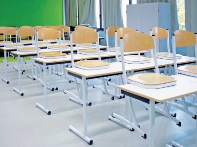 Tables-chaises-scolaires-1